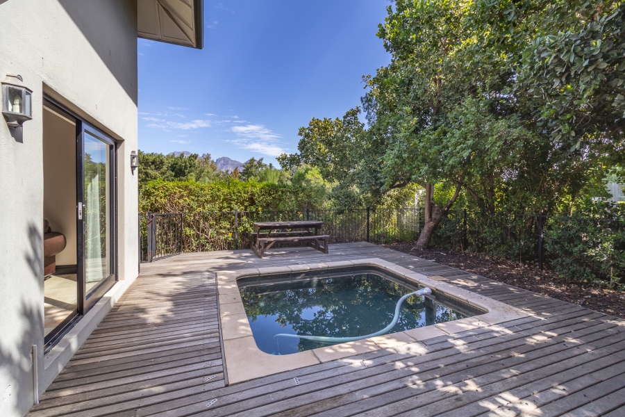 4 Bedroom Property for Sale in Pearl Valley at Val de Vie Western Cape